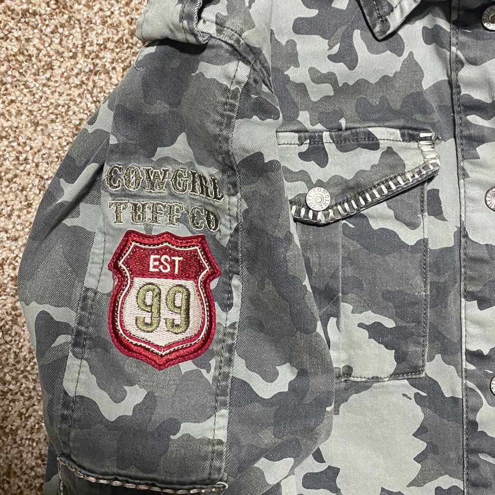 Cowgirl Tuff Camo Jacket - Picture 2 of 3